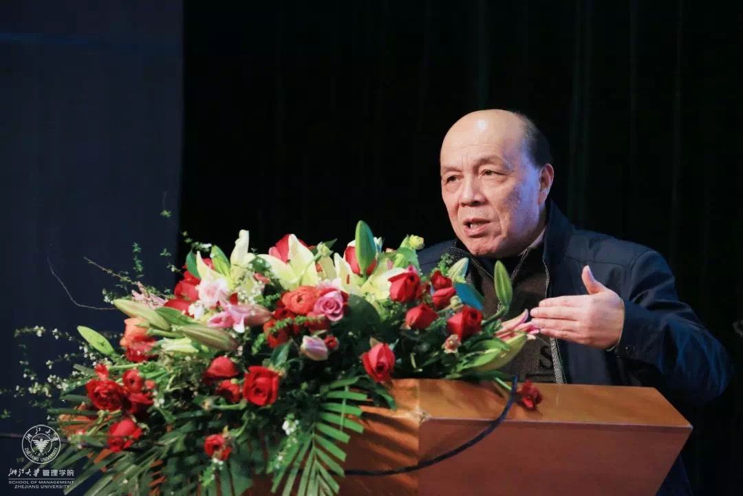 浙江大学中国农村发展研究院院长  黄祖辉.jpg