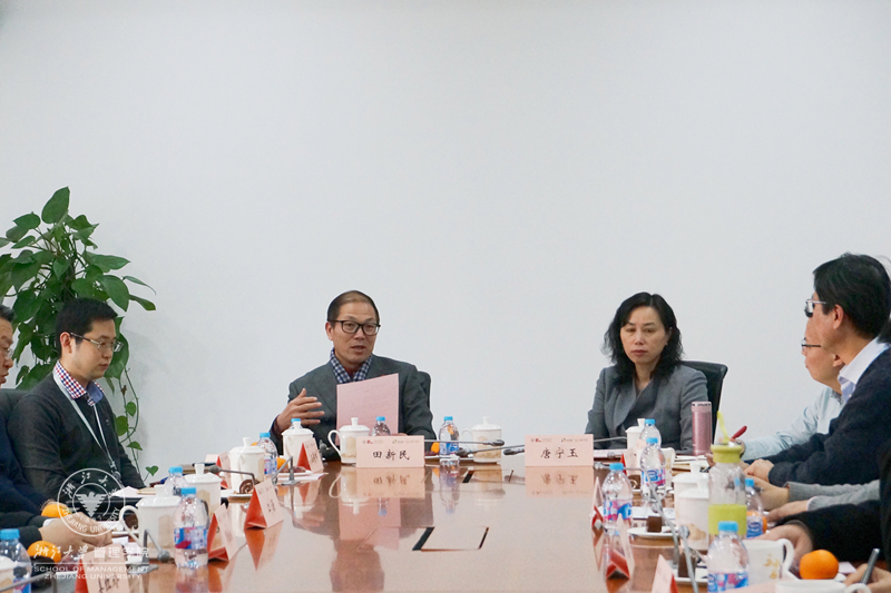 座谈会照片2_副本.jpg
